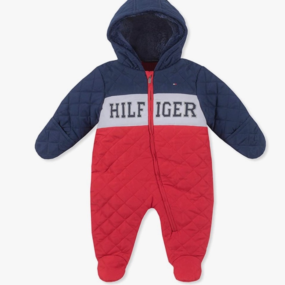 BNWT Tommy Hilfiger Bunting Bag size 6-9 months